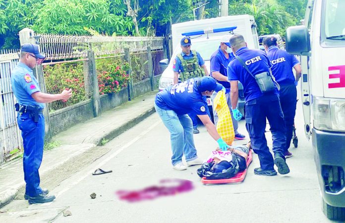 A tricycle driver of Barangay Bonifacio, Arevalo, Iloilo City was shot to death by an unidentified motorcycle-riding gunman yesterday morning, July 31. RM CALANTAS/PN