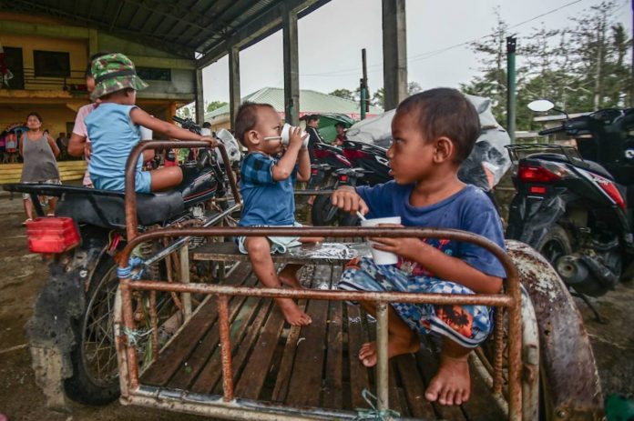 A mobile kitchen serves food at an evacuation center in Barangay Palawig in Santa Ana, Cagayan on July 26, 2023 after the area was hit by Typhoon “Egay.” MARIA TAN/ABS-CBN NEWS PHOTO