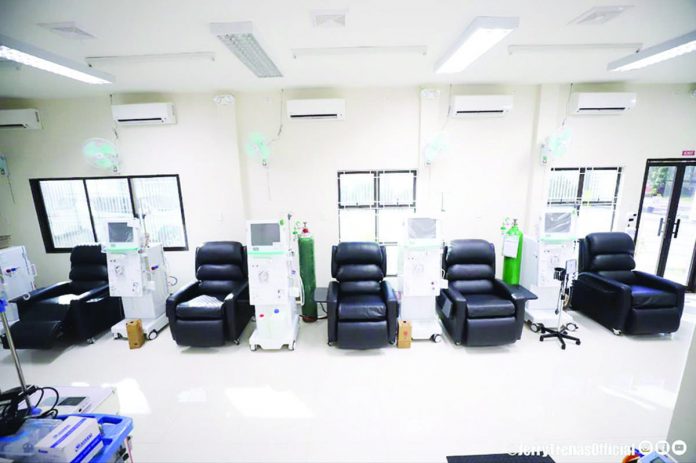 The Iloilo City government opens its biggest dialysis center to cater to indigent patients in Barangay San Isidro in Jaro district on Friday, Aug. 25. JERRY TREÑAS PHOTO