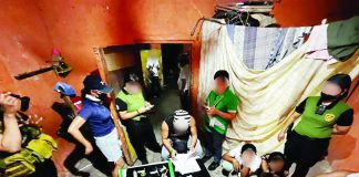 Seven suspects were cornered in an alleged drug den in Roxas City on Tuesday, Aug. 8. PDEA REGION 6 PHOTO