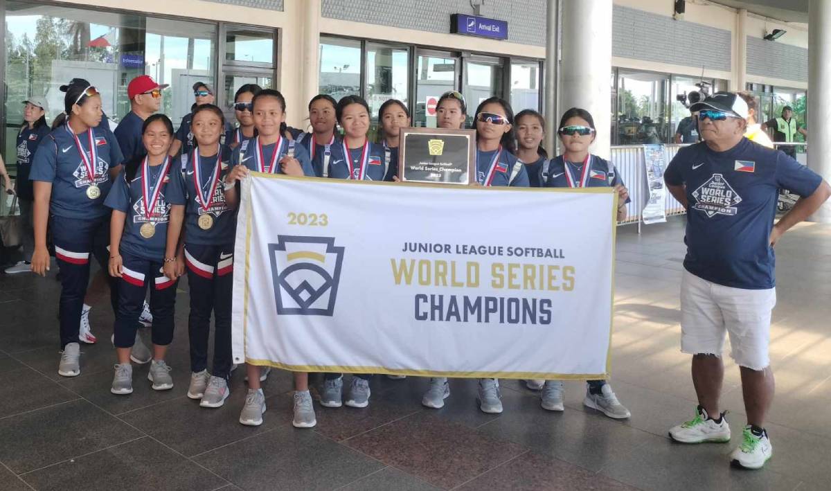 Mayor lauds Bago City softbelles for topping 2023 Junior League