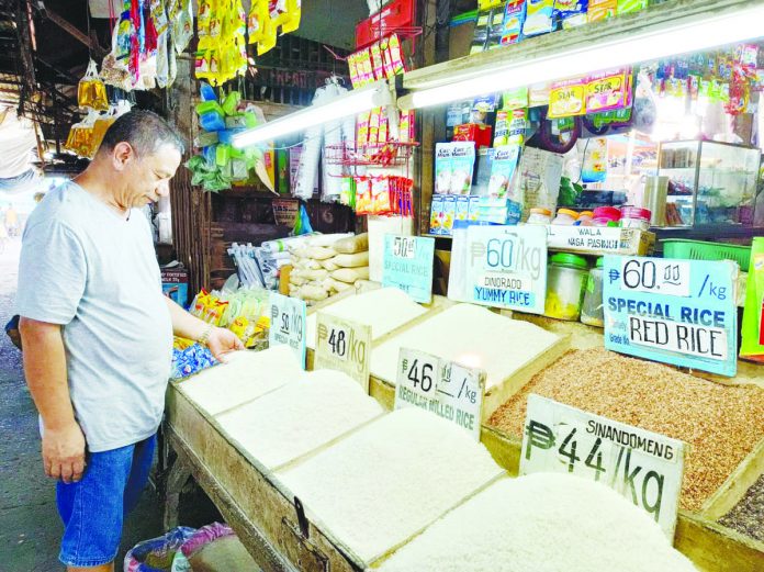 Rice prices are expected to decrease by P2 to P3 in less than two to three weeks due to the incoming new harvest. PN FILE PHOTO