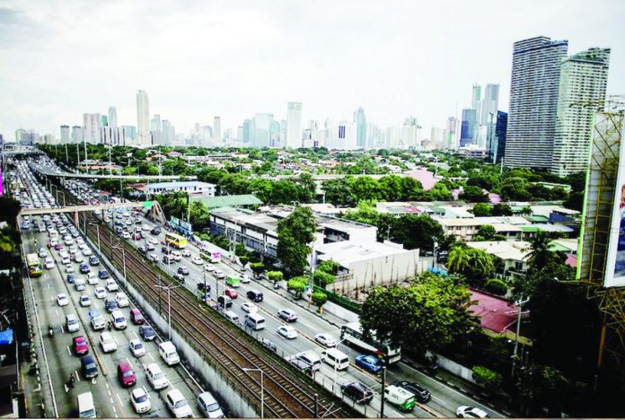 The Philippine gross domestic product’s slower growth in the second quarter of 2023 was due to smaller expansion in household consumption and lower government spending, among others. AFP PHOTO / NOEL CELIS