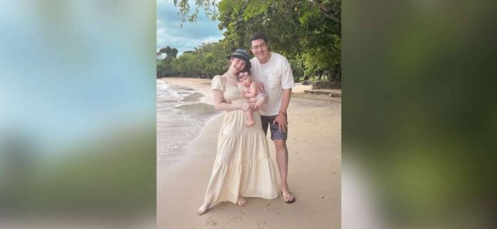 Jessy Mendiola and Luis Manzano with Baby Peanut