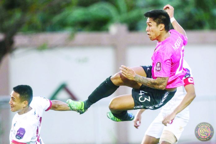 Stallion-Laguna FC’s Miguel Mendoza flies in the air as he looks to control the ball. PHOTO COURTESY OF STALLION-LAGUNA