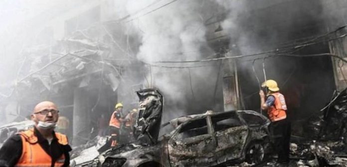 This video grab in the Gaza Strip shows firemen responding to a building destroyed by Israeli airstrikes. A burned car can also be seen in the foreground. The death toll in Israel due to militant group Hamas’ surprise attack over the weekend has surged to over a thousand. Gaza officials, on the other hand, reported 900 people killed so far on their side. Israel’s army said the bodies of roughly 1,500 Hamas militants had been found. BBC