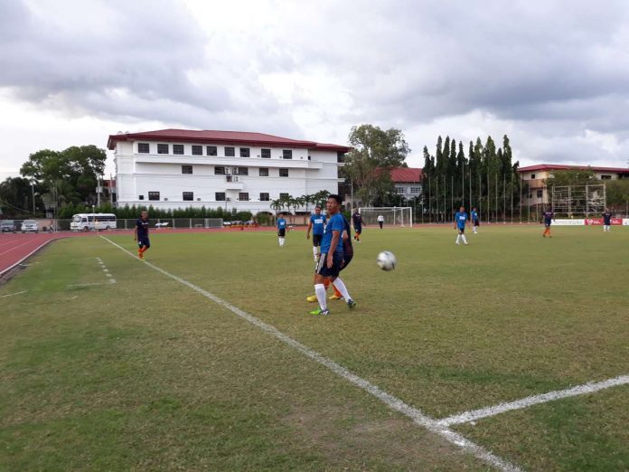 The Iloilo provincial government champions football, allocating P15 million to cultivate the sport in public high schools. An engaging match at the Iloilo Sports Complex serves as a testament to the province’s passion for the game. BALITA HALIN SA KAPITOLYO FB PHOTO