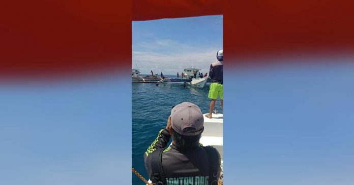 Two fishing vessels were caught in the act of illegal fishing in the seawaters of Caluya, Antique on Saturday, Oct. 21. MDRRMO-CALUYA