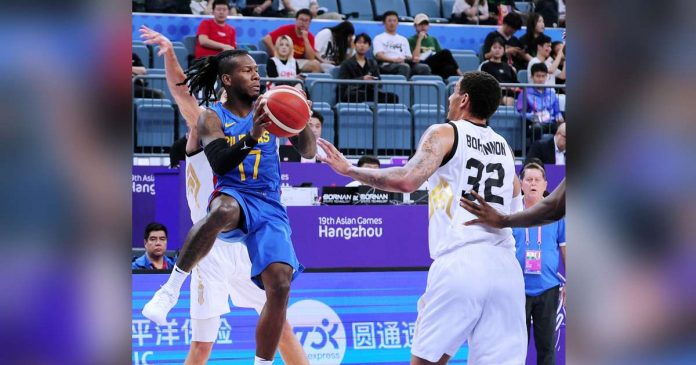 Jaymar Perez spearheaded Gilas Pilipinas’ win over Qatar with 12 points as they advance to the 19th Asian Games men’s basketball quarterfinals. PHOTO COURTESY OF POC-PSC MEDIA POOL