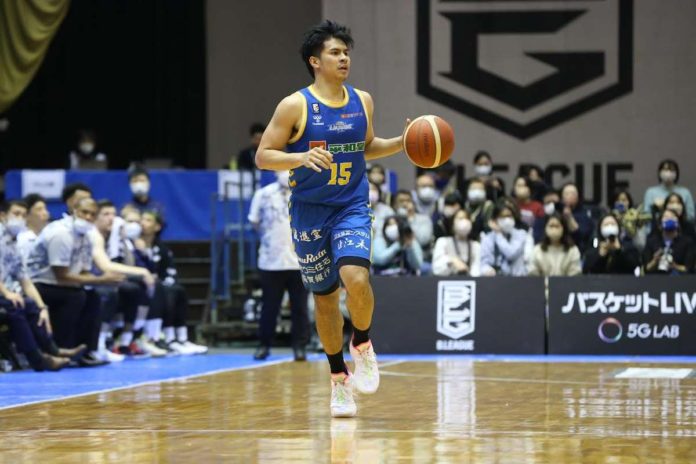 Kiefer Ravena finished with six points, five assists, and two rebounds in Shiga Lakes’ victory over the Ehime Orange Vikings in the Japan B.League Division 2. PHOTO COURTESY OF SHIGA LAKES