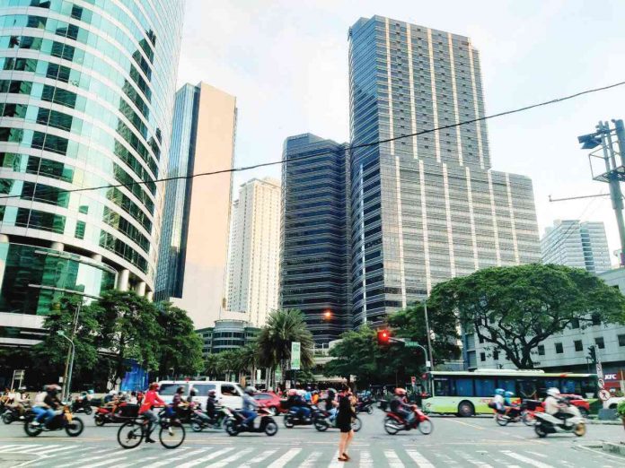 There could be a slight pickup in the unemployment rate after the seasonal increase for temporary employment opportunities during the holiday spending rush. Photo shows the busy street of Ayala Avenue in Makati City. CONTRIBUTED PHOTO