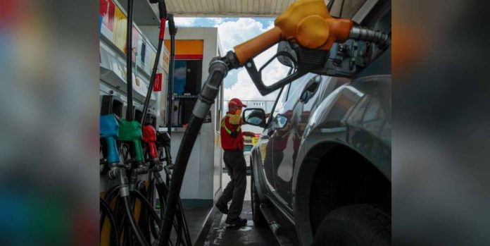 Gasoline prices are expected to increase by P0.25 to P0.45 per liter while diesel prices are expected to fall by P0.20 to P0.40 per liter. PHOTO COURTESY OF ABS-CBN NEWS