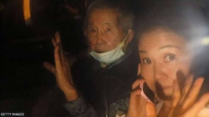 Alberto Fujimori (left), Peru’s former president, left, and his daughter Keiko Fujimori depart the Barbadillo prison in Lima, Peru. GETTY IMAGES