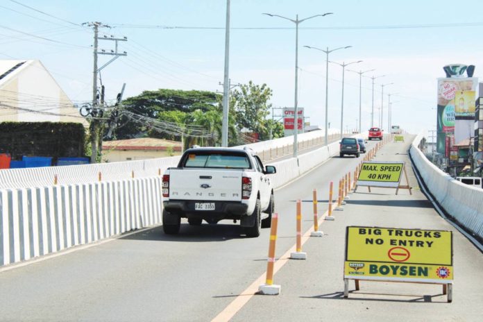 The new operating hours for the Ungka flyover are from 6 a.m. to 10 a.m. and from 2 p.m. to 9 p.m. daily. PN PHOTO