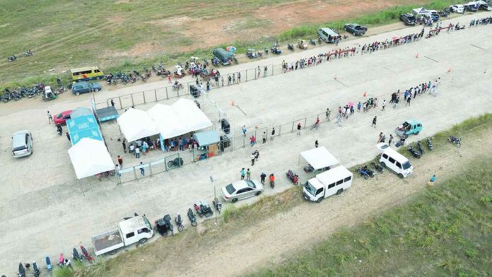 The runway of Kabankalan City Airport is set for another 600-meter expansion, putting 100 families up for relocation. The photo shows the airport runway temporarily being used as a venue for the drag race competition in line with the 48th Sinulog de Kabankalan festival. NOY ON VIEW VIA KABANKALAN CITY AIRPORT FB