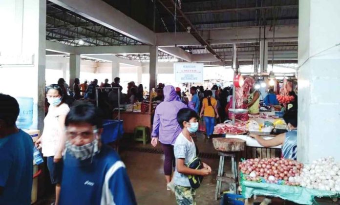 Slower price increases in meat contributed to the downtrend of food inflation in December 2023 in Guimaras. Photo shows the Jordan Food Terminal Market in Barangay San Miguel, Jordan, Guimaras. RUBEN CORPUZ FB PHOTO