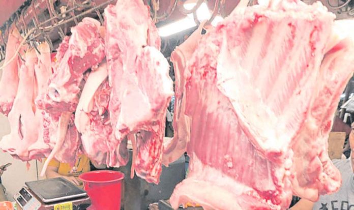 The Philippines brought in 1.1 billion kilograms of meat as of November 2023 – 10.9 percent lower than the 1.3 billion kilograms in 2022. INQUIRER FILE PHOTO / GRIG C. MONTEGRANDE