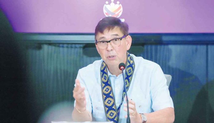 Finance Secretary Ralph Recto cites the importance of hitting the P4.3 trillion revenue target for 2024 in a briefing at the Bureau of Customs (BOC) in Manila on Wednesday, Jan. 24. Recto ordered the BOC and the Bureau of Internal Revenue to work together to attain the collection goal. DOF PHOTO