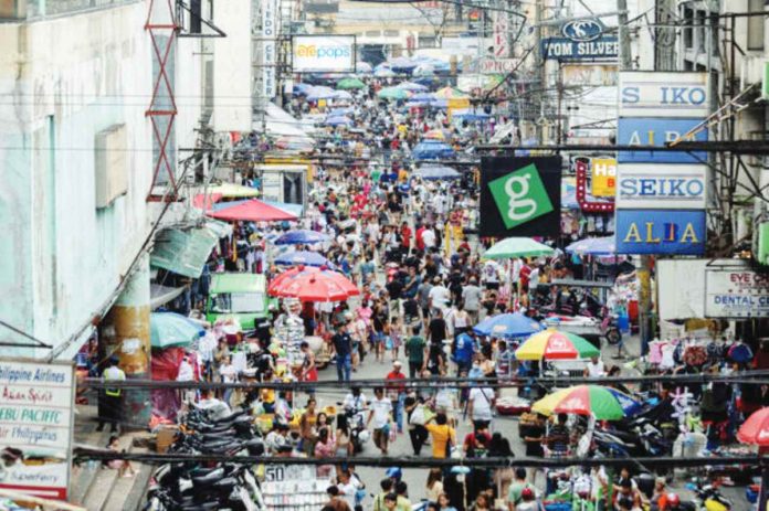 People walk along a street market in Quiapo, Manila. Quiapo is known as the “Old Downtown of Manila.” REUTERS/ELOISA LOPEZ/FILE PHOTO