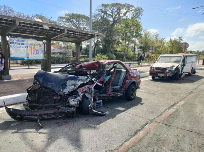 A college graduating student died after his car collided with a passenger jeepney in Mandurriao, Iloilo City early Sunday morning, Feb. 4. AJ PALCULLO/PN