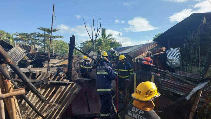Six houses in Barangay Sum-ag, Bacolod City went ablaze on Sunday morning due to an unattended candle. AKSYON RADYO BACOLOD PHOTO