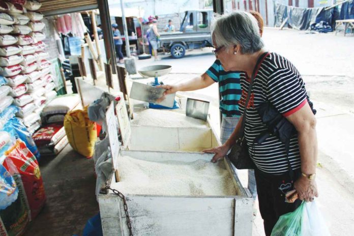 The Federation of Free Farmers Cooperatives says price decrease in rice will likely be minimal due to possible lower production brought by the El Niño phenomenon. AJ PALCULLO/PN