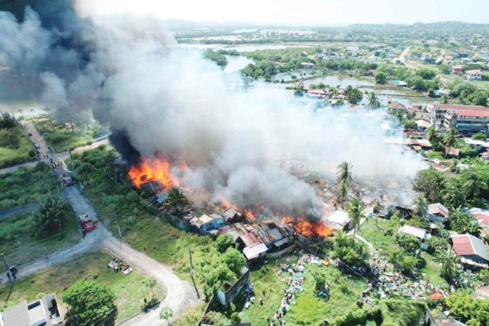 Hundreds of individuals were displaced in a blaze that broke out in Barangay 7, Roxas City on Tuesday afternoon, February 27. Two senior citizens died. JELO MARTINEZ PHOTO
