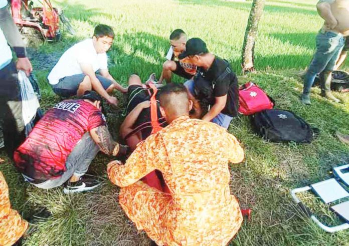 One person died and several others were injured in a collision between a tricycle and a truck in Sebaste, Antique on Wednesday afternoon. The tricycle’s front tire blew up, causing it to veer off its lane.SEBASTE FIRE STATION