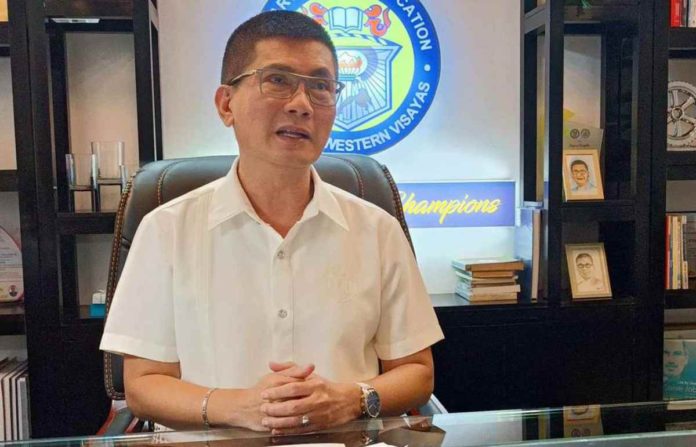 Dr. Ramir Uytico, director of the Department of Education (DepEd) Region 6, will soon transfer to another area as part of DepEd’s routine reshuffling of regional directors who have completed their three-year tenure in a given assignment. AJ PALCULLO/PN