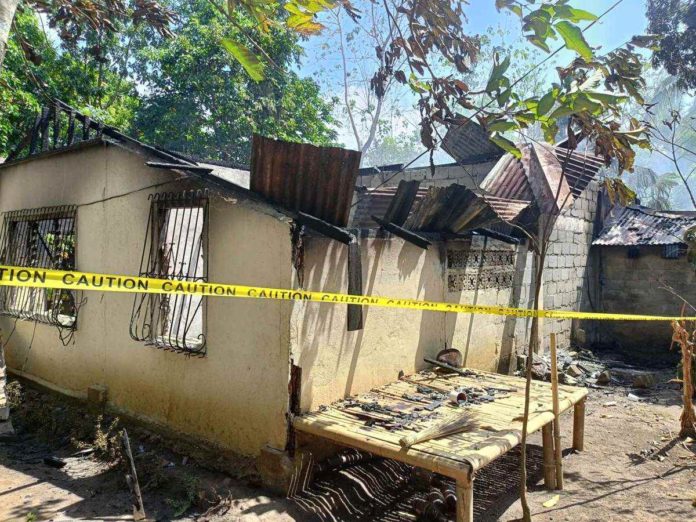 A senior citizen woman with Alzheimer’s disease died in a house fire in Bago City, Negros Occidental on Thursday, February 29. K5 NEWS FM NEGROS OCCIDENTAL