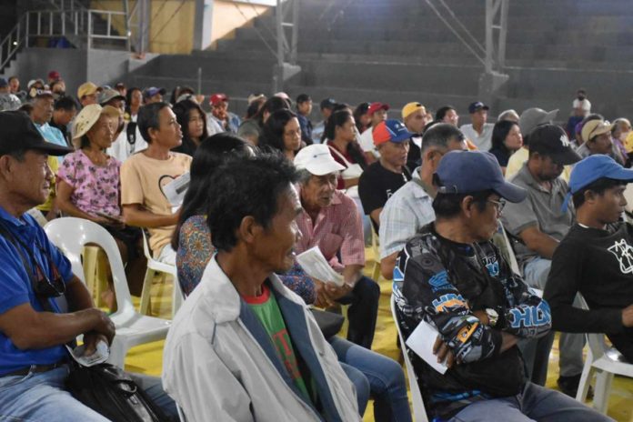 Some 217 Guimarasnon farmers convene to receive a cash assistance from the Rice Competitiveness Enhancement Fund. PHOTO COURTESY OF GUIMARAS PROVINCE