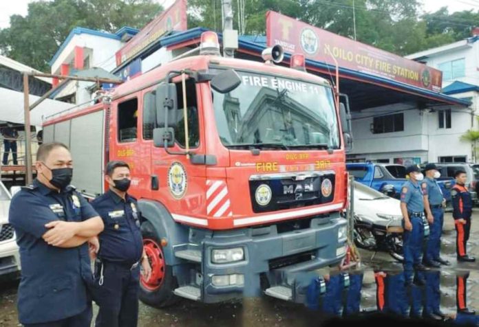 The Iloilo City Fire Station will organize a motorcade of fire trucks on the city main streets and a symbolic five-minute blowing of horns to officially open Fire Prevention Month today.