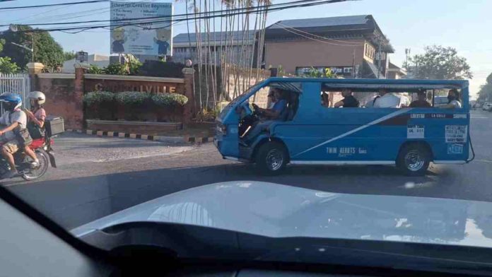 Majority of the jeepney routes in Western Visayas without jeepneys consolidated as a cooperative or corporation plying are in Negros Occidental. PHOTO COURTESY OF BACOLOD TRAFFIC FORUM