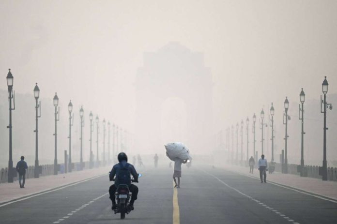 The skies in India’s Delhi region turn acrid from pollution. AFP