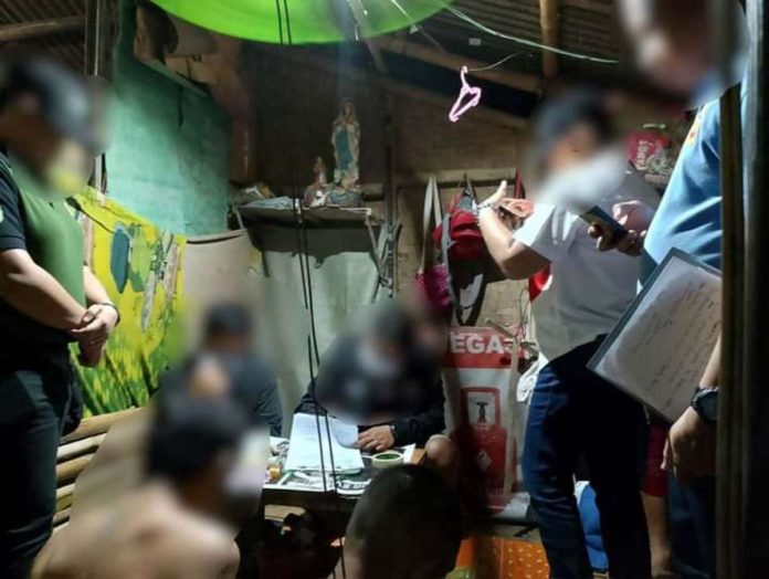 Six drug suspects were collared during two recent anti-drug operations in Antique. The photo shows the buy-bust operation in Hamtic town on April 12. PDEA 6 FACEBOOK