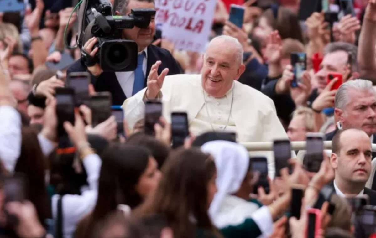 Pope calls for truce in Gaza, Ukraine