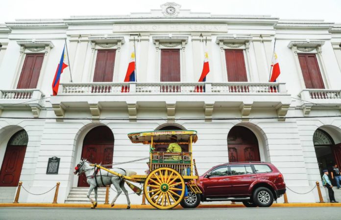 The Bureau of the Treasury says spending grew faster than revenues in February this year. JONATHAN CELLONA/ABS-CBN NEWS PHOTO