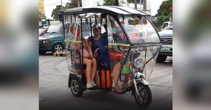 Electric tricycles, or e-trikes, in Bacolod City were only issued permit to operate by the barangays. AKSYON RADYO BACOLOD PHOTO