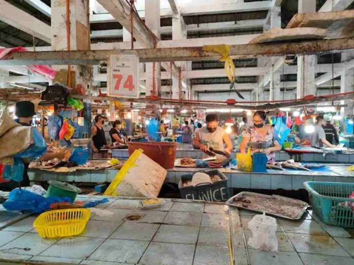 Kalibo public market vendors will be relocated to Kalibo Eastern Side Terminal in Barangay Andagao in May to make way for the approximately P300-million upgrade of the public market.