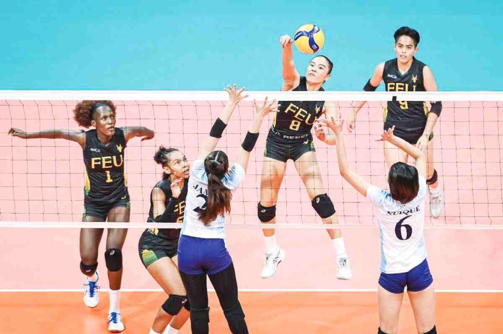 UAAP Women’s Volley: FEU Sweeps Damson