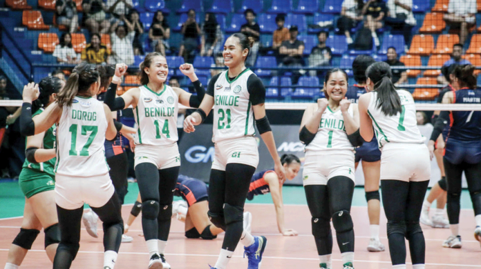 Members of College of St. Benilde Lady Blazers celebrate their third consecutive NCAA women’s volleyball crown. PHOTO COURTESY OF NCAA/GMA SPORTS