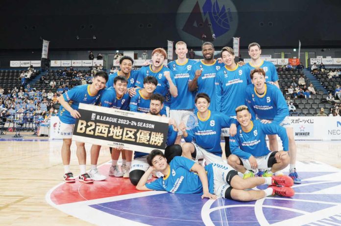 Shiga Lakes were crowned as Japan B.League Division 2 champions. PHOTO COURTESY OF SHIGA LAKESShiga Lakes were crowned as Japan B.League Division 2 champions. PHOTO COURTESY OF SHIGA LAKES