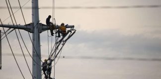 The Department of Energy says more yellow and red alerts are expected in the coming weeks, as the country has already exceeded its forecasted demand given the prevailing heat levels due to the El Niño. Photo shows linemen repairing a power cable. BUSINESS MIRROR FILE PHOTO