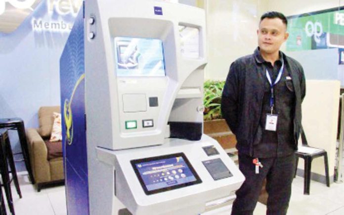 As of June 23, 2024, more than 200 million pieces of coins have been deposited through the coin deposit machines. Photo shows a CDM in Robinsons Magnolia, Aurora Blvd. in Quezon City. PNA PHOTO BY ROBERT OSWALD P. ALFILER