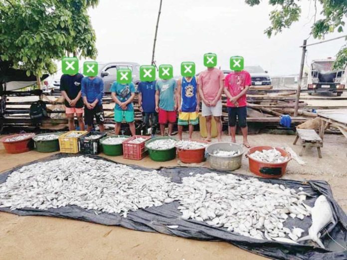 Fishing boat “Palupad” and eight fishermen engaged in illegal fishing activities in the municipal waters of Nueva Valencia, Guimaras were caught on Monday, June 17. Authorities said they were using bottom trawl fishing method. MAYOR PAUL VINCENT DELA CRUZ/FACEBOOK PHOTO