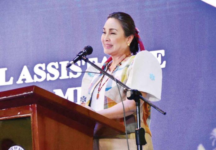 Senator Loren Legarda reassured her commitment to prioritize the development of farmers and fisherfolk in Antique in the further growth of the country’s economic standing.