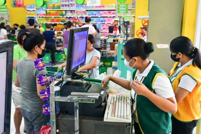 Customers purchase goods at a supermarket in Manila. MARK DEMAYO/ABS-CBN NEWS PHOTO