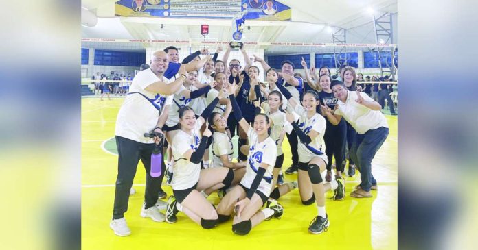 Members of the Bacolod Tay Tung High School Thunderbolts team. PHOTO COURTESY OF JOSE MONTALBO