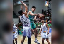 Negros Muscovados’ Brix Ramos looks for a teammate after being defended by Pangasinan Heatwaves’ Marnel Baracael. MPBL PHOTO