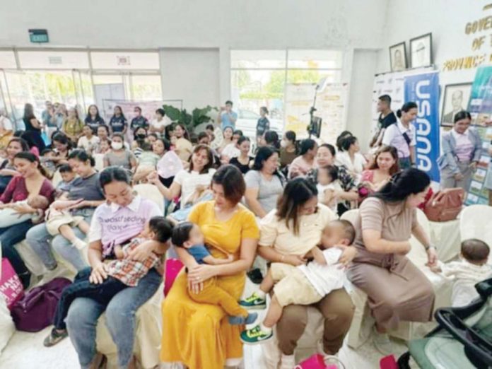 The Iloilo Provincial Government celebrated the 10-year anniversary of Hakab Na! Iloilo 2024 at the provincial capitol on August 10, 2024. Over 60 mothers from Iloilo city and province participated in the event, demonstrating the province's continued support for breastfeeding initiatives. DR. WENDEL TUPAS-MARCELO PHOTO